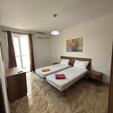 3-bedroom In M3 Apartman Msida