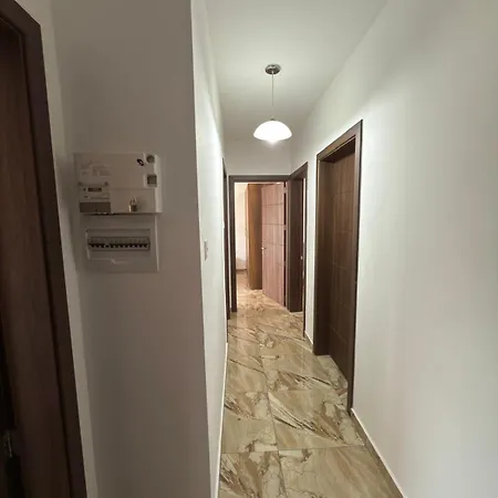 Appartement 3-bedroom In M3 *