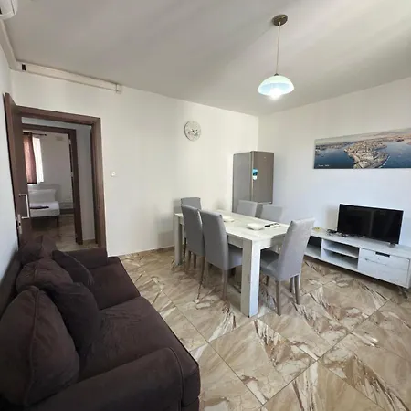 3-bedroom In M3 Apartman *