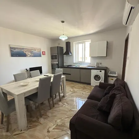 3-bedroom In M3 Msida